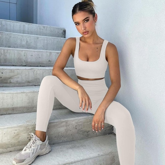 Ivory Ribbed Legging Set - Picture 10 of 10